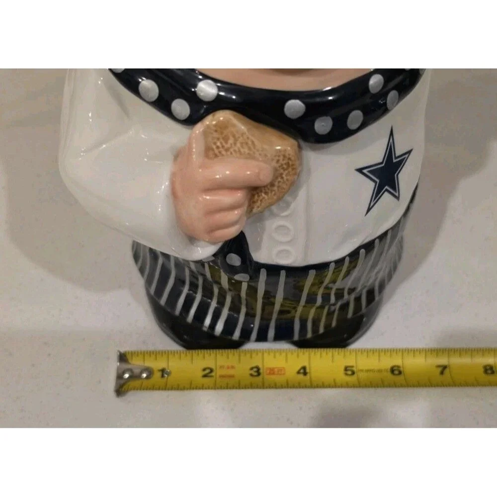 Dallas Cowboy's Traditional Ceramic Chef Cookie Jar